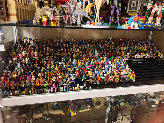 lego minifigures display case