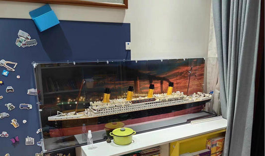 How to Make a Display Case for LEGO: Step-by-Step Guide